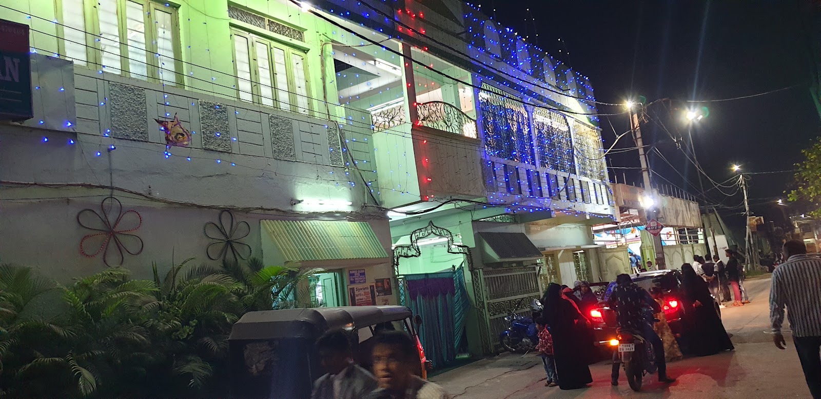 Mahmood Gulshan Function Hall — Banquet Hall in Bahadurpura, Hyderabad (on-site parking, in-house decoration, DJ permitted, bar service available) — photo 4