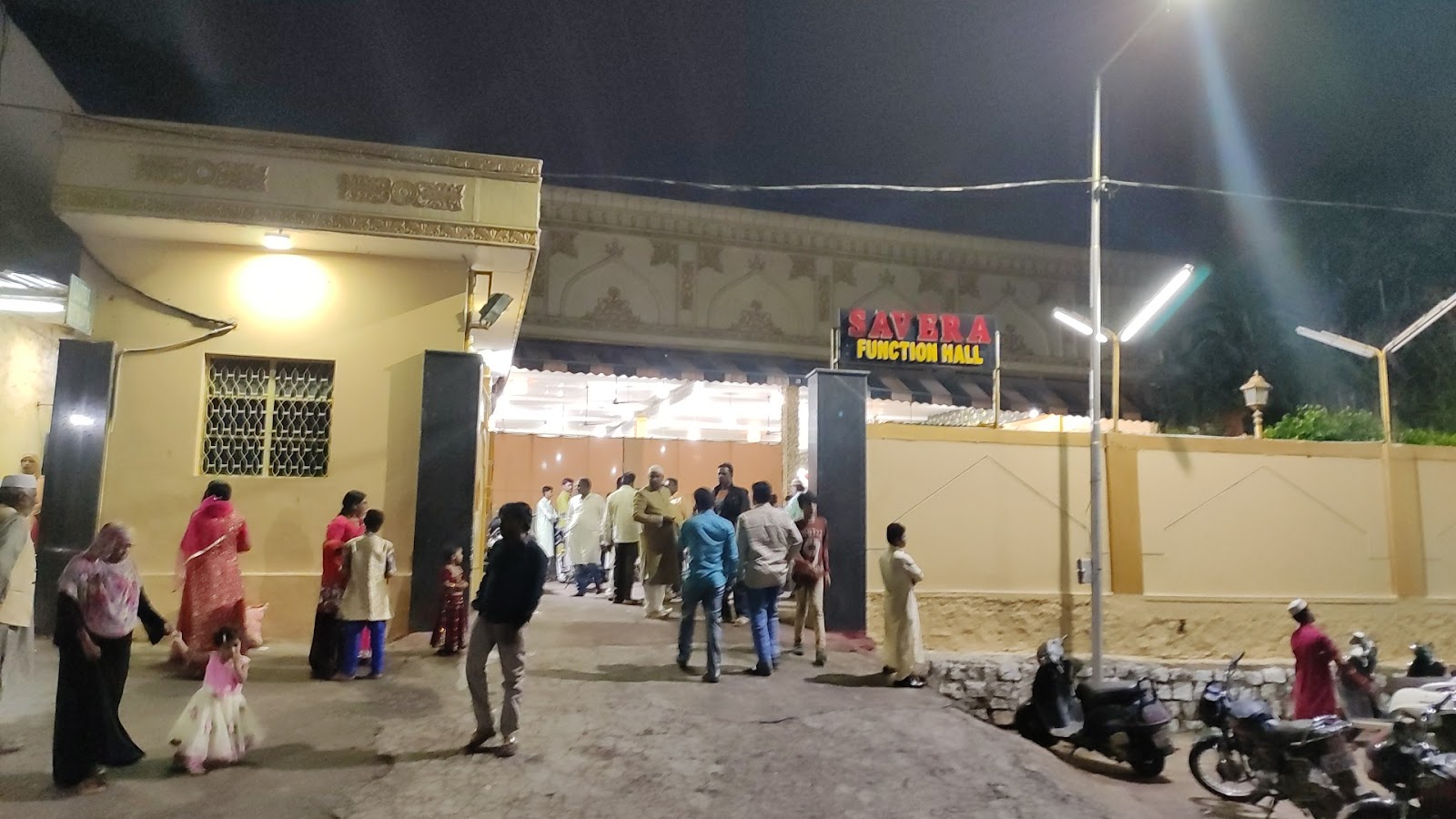 Savera Function Hall — Banquet Hall in Bahadurpura, Hyderabad (on-site parking, in-house decoration, DJ permitted, bar service available) — photo 2