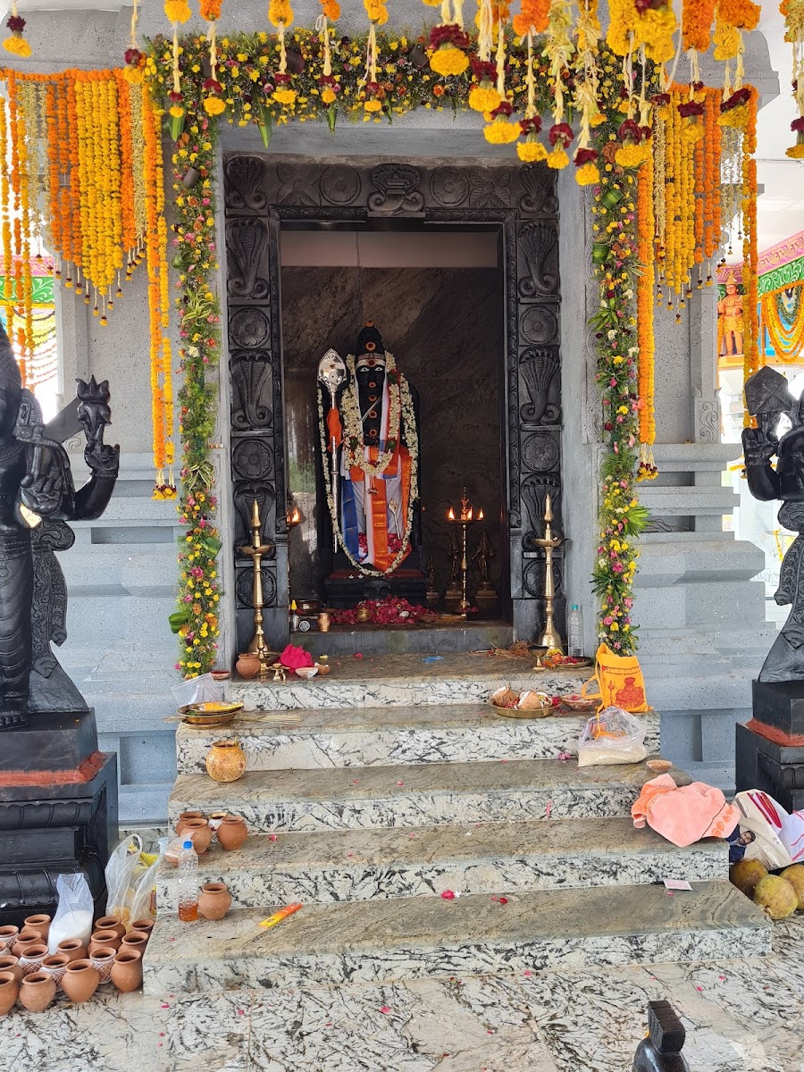 Gsr Function Hall — Banquet Hall in Turkayamjal, Hyderabad (on-site parking, in-house decoration, DJ permitted, bar service available) — photo 3