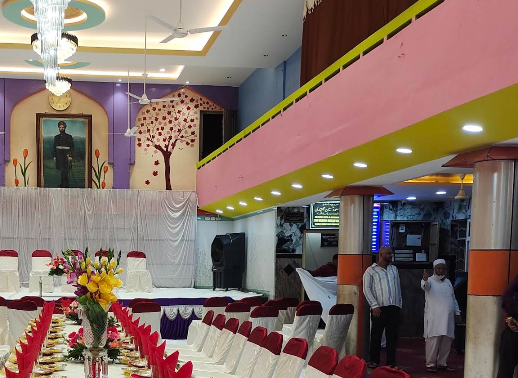 Bahadur Yar Jung Function Hall — Banquet Hall in Hyderabad (on-site parking, in-house decoration, bar service available, 300–450 guest capacity)