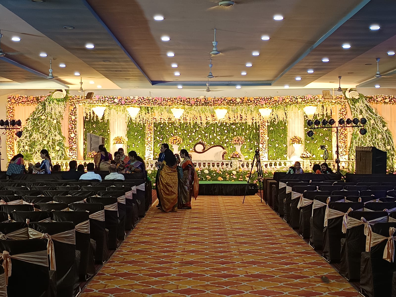 Chandana Gardens Function Hall — Banquet Hall in Hyderabad (on-site parking, in-house decoration, bar service available, 500–750 guest capacity)