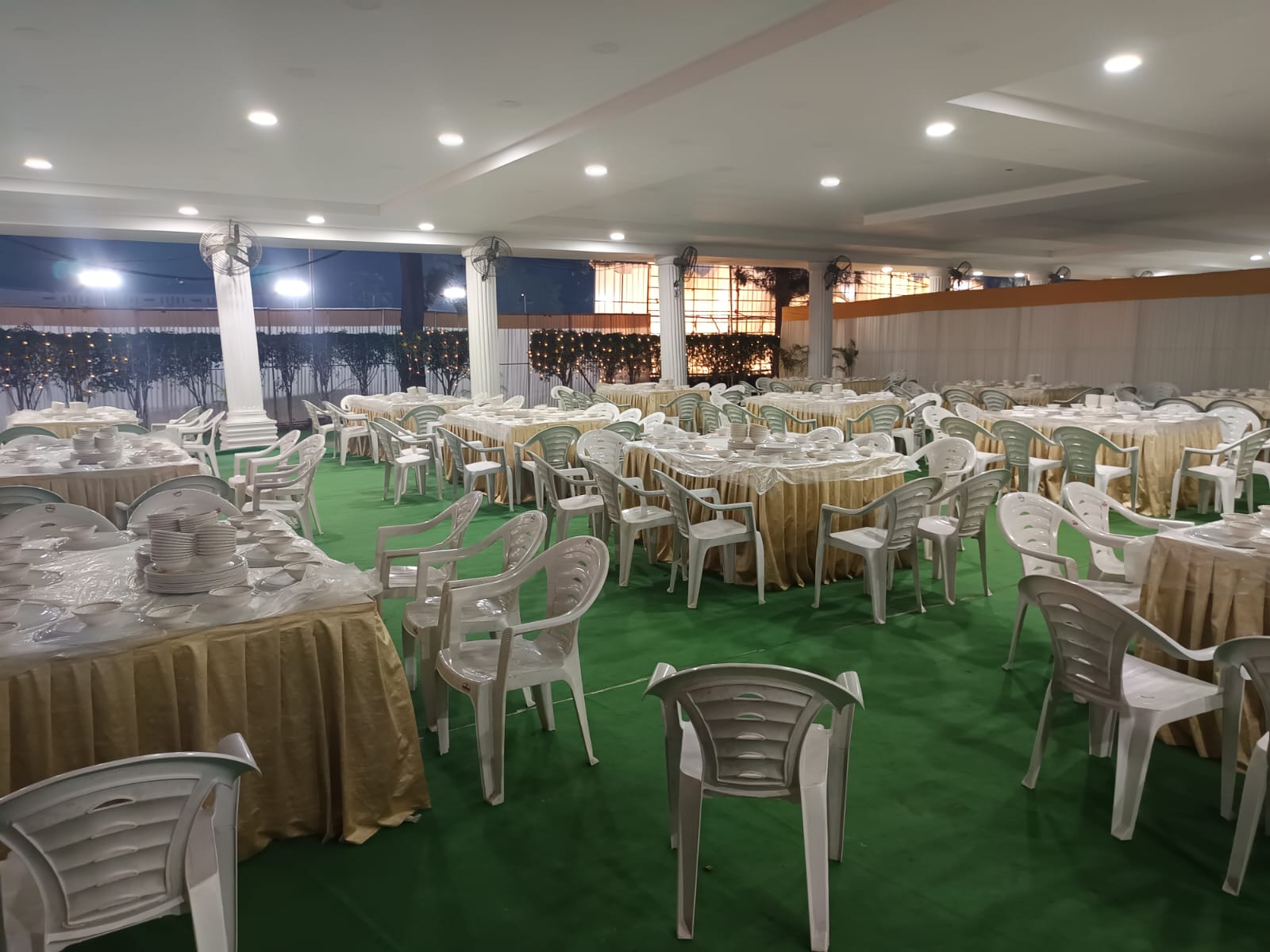 Chandana Gardens Function Hall — Banquet Hall in Bowenpally, Hyderabad (on-site parking, in-house decoration, bar service available, 500–750 guest capacity) — photo 4