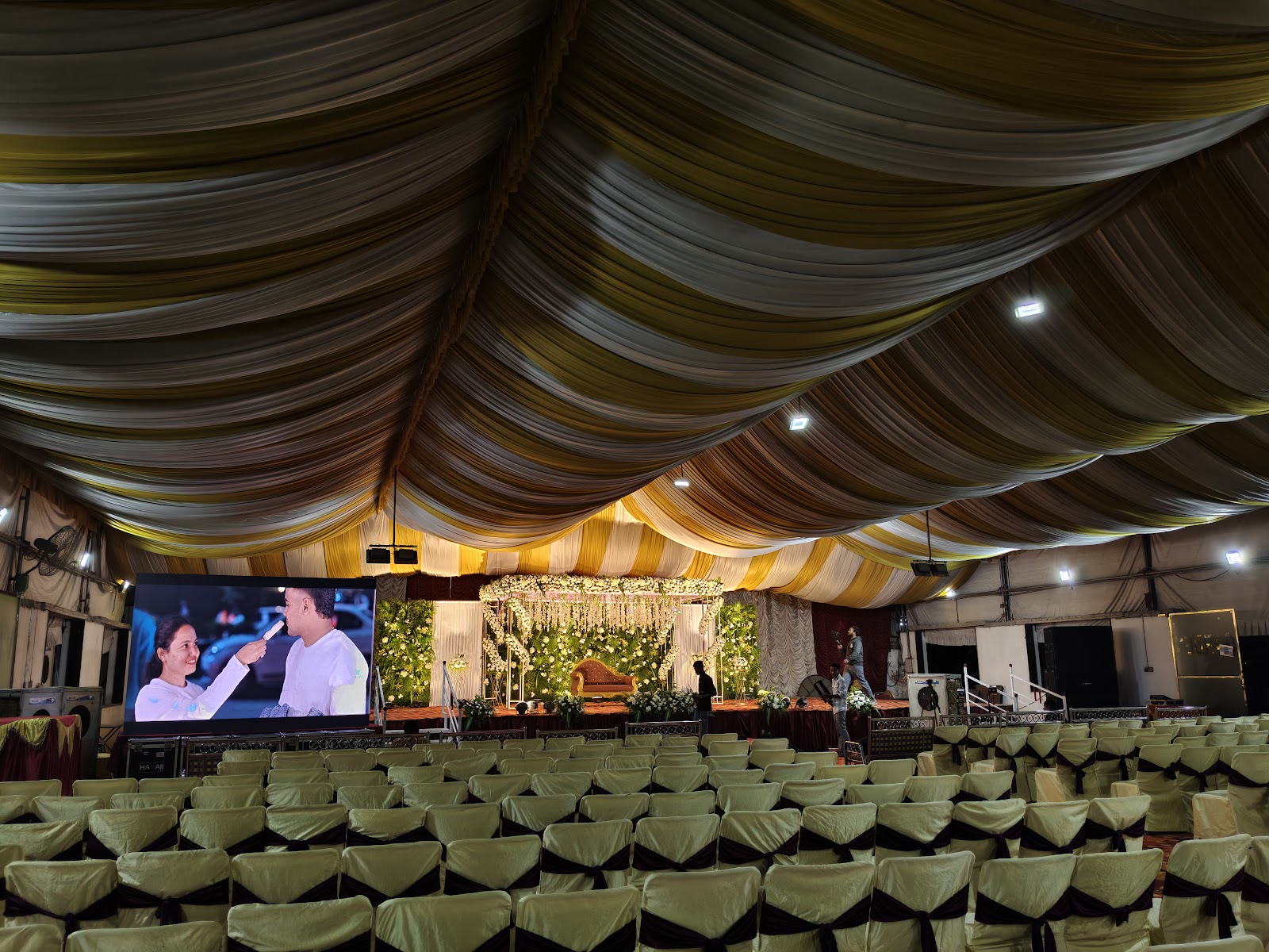 Vbr Gardens — Banquet Hall in Hyderabad (on-site parking, in-house decoration, bar service available, 500–800 guest capacity)