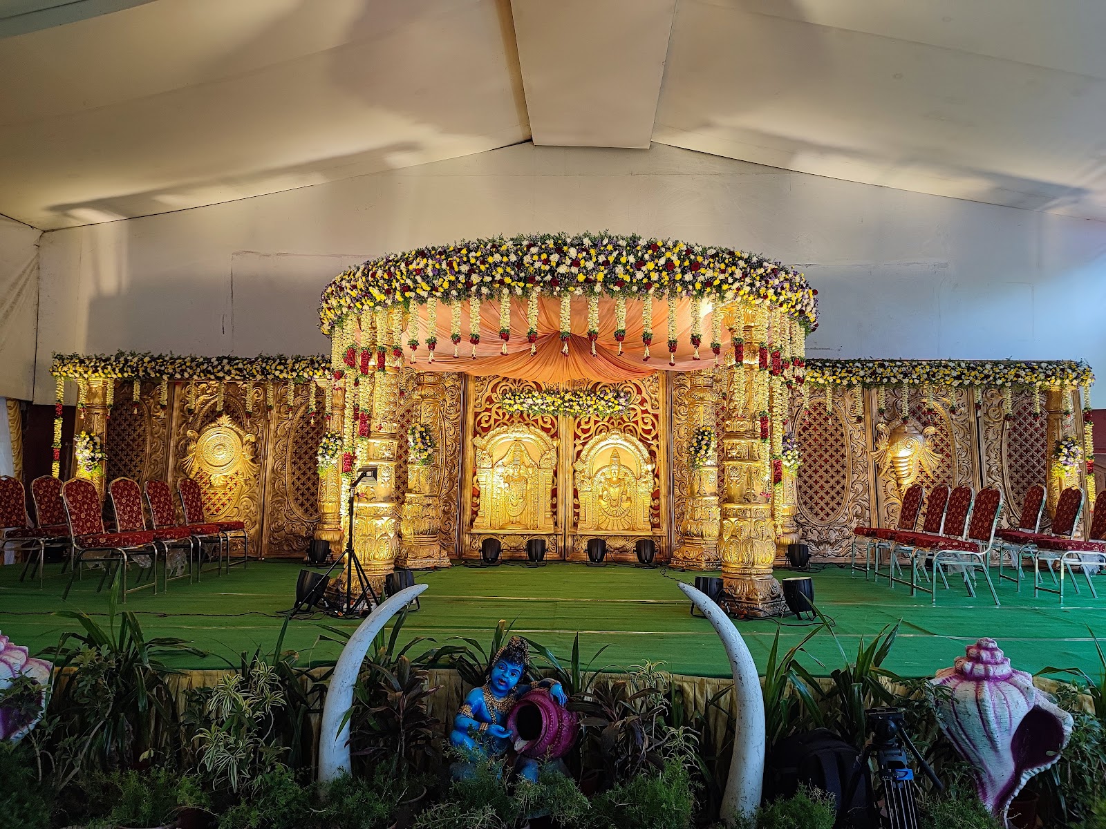 G V R Function Hall — Banquet Hall in Bowenpally, Hyderabad (on-site parking, in-house decoration, bar service available, 800–1200 guest capacity) — photo 2