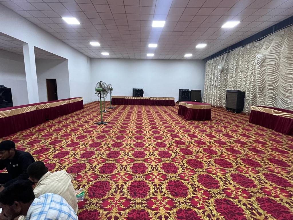 Sri Sai Garden & Ac Function Hall — Banquet Hall in Dilsukhnagar, Hyderabad (on-site parking, in-house decoration, bar service available, 350–500 guest capacity) — photo 4