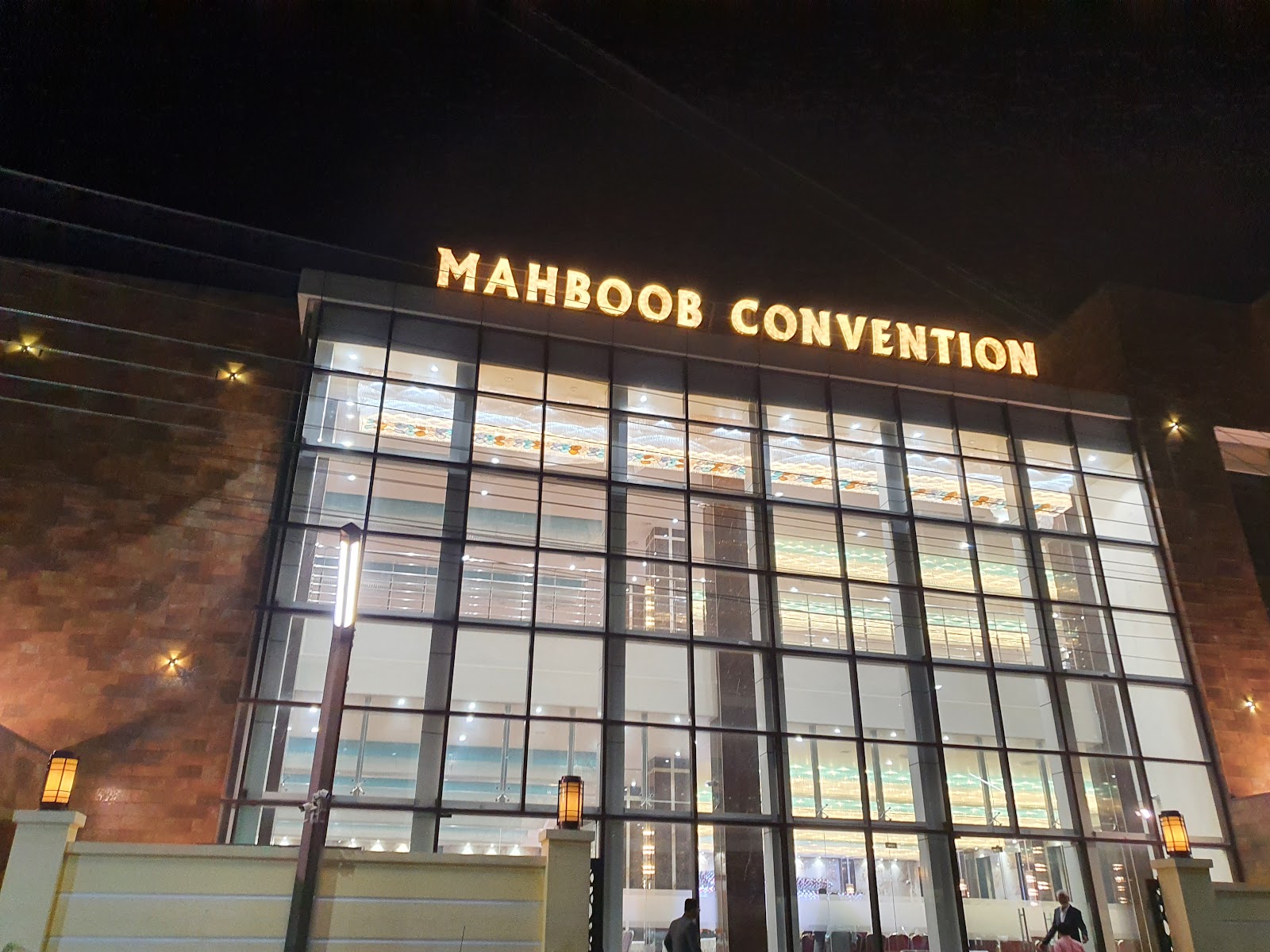 Mahboob Convention — Banquet Hall in Manikonda, Hyderabad (on-site parking, in-house decoration, DJ permitted, bar service available) — photo 3