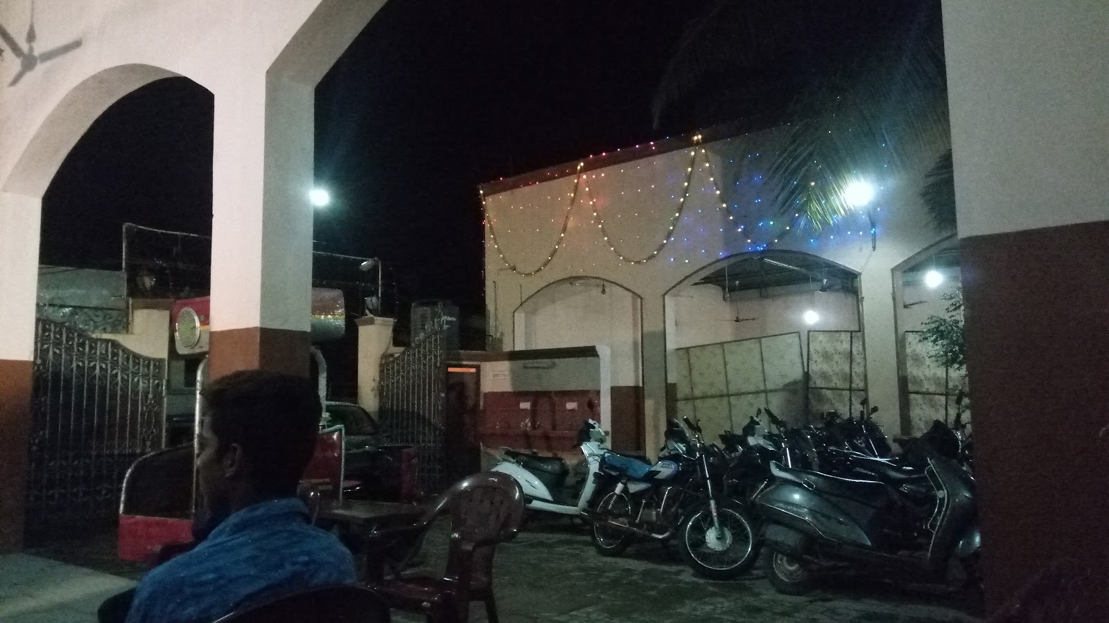 Milan Garden Function Hall · Nawab Saheb Kunta — Banquet Hall in Nawab Saheb Kunta, Hyderabad (on-site parking, in-house decoration, bar service available, 600–900 guest capacity) — photo 3