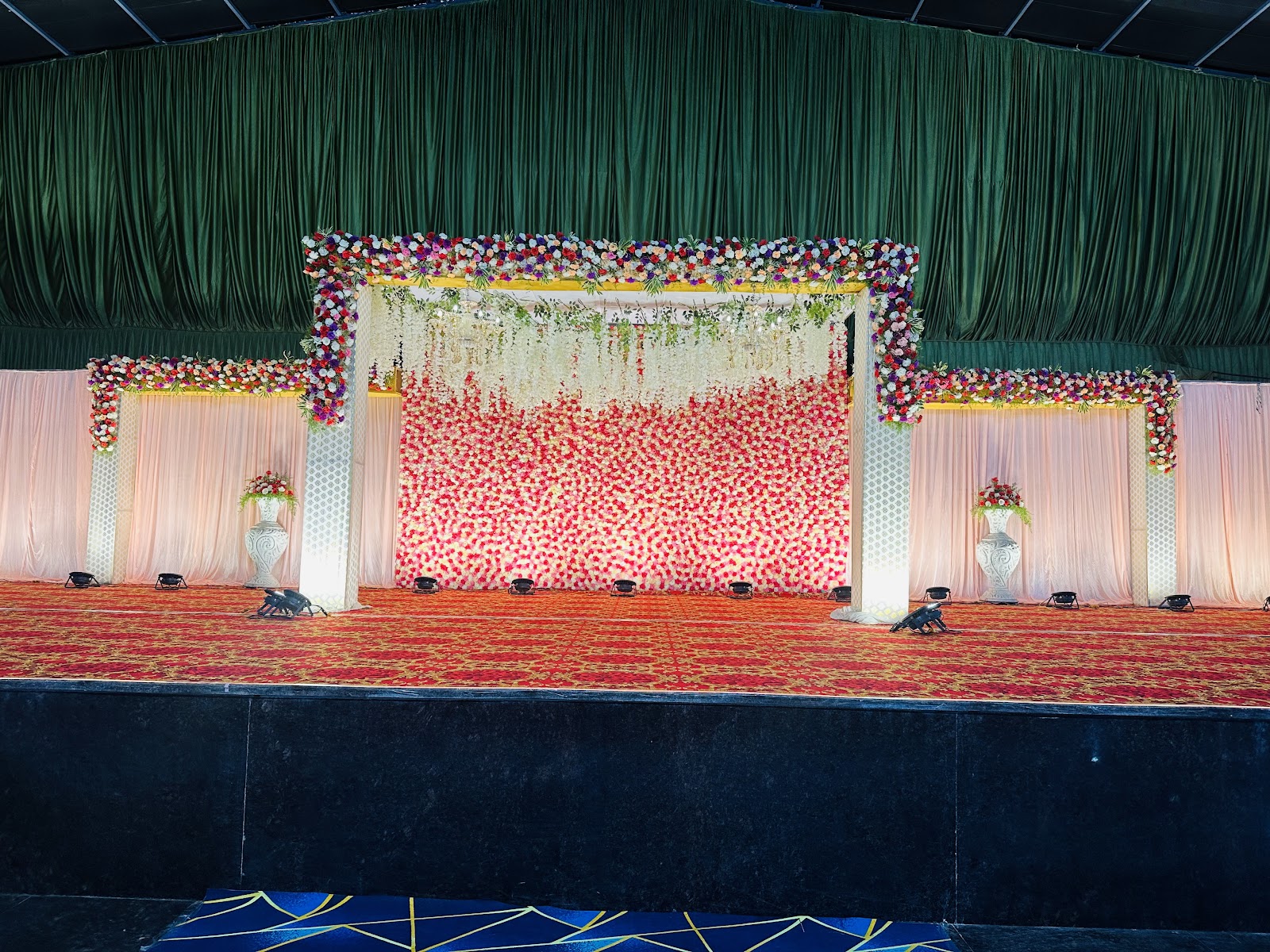 Sri Laxmi Narasimha Functional Hall — Banquet Hall in Chevella, Hyderabad (on-site parking, in-house decoration, bar service available, 800–1200 guest capacity) — photo 4
