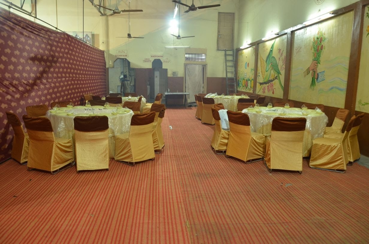 Hafeez Function Hall — Banquet Hall in Hyderabad (on-site parking, in-house decoration, bar service available, 500–750 guest capacity)