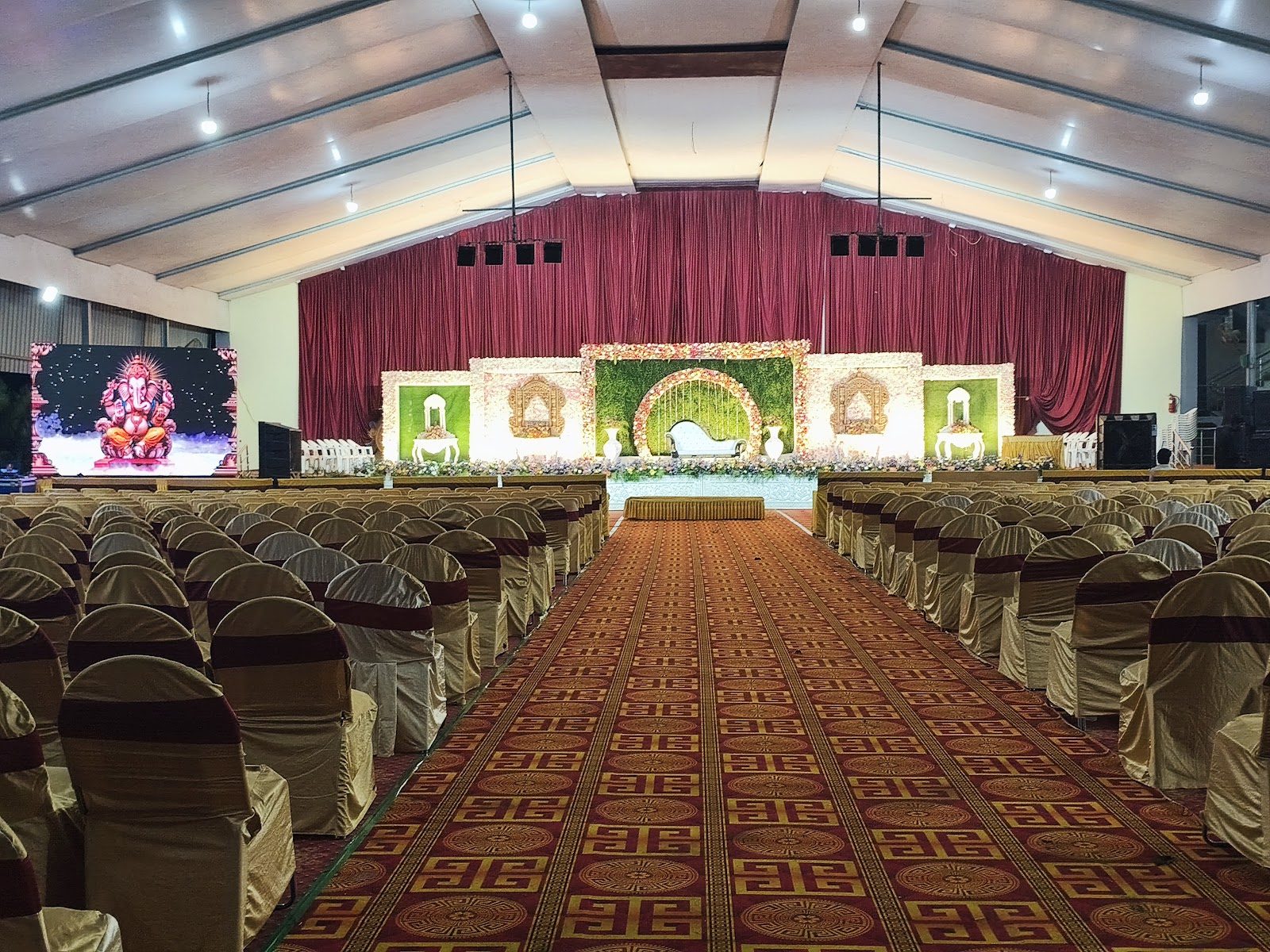 Munugala Amrutha Reddy Garden — Banquet Hall in Shankarpally, Hyderabad (on-site parking, in-house decoration, bar service available, 800–1200 guest capacity) — photo 3