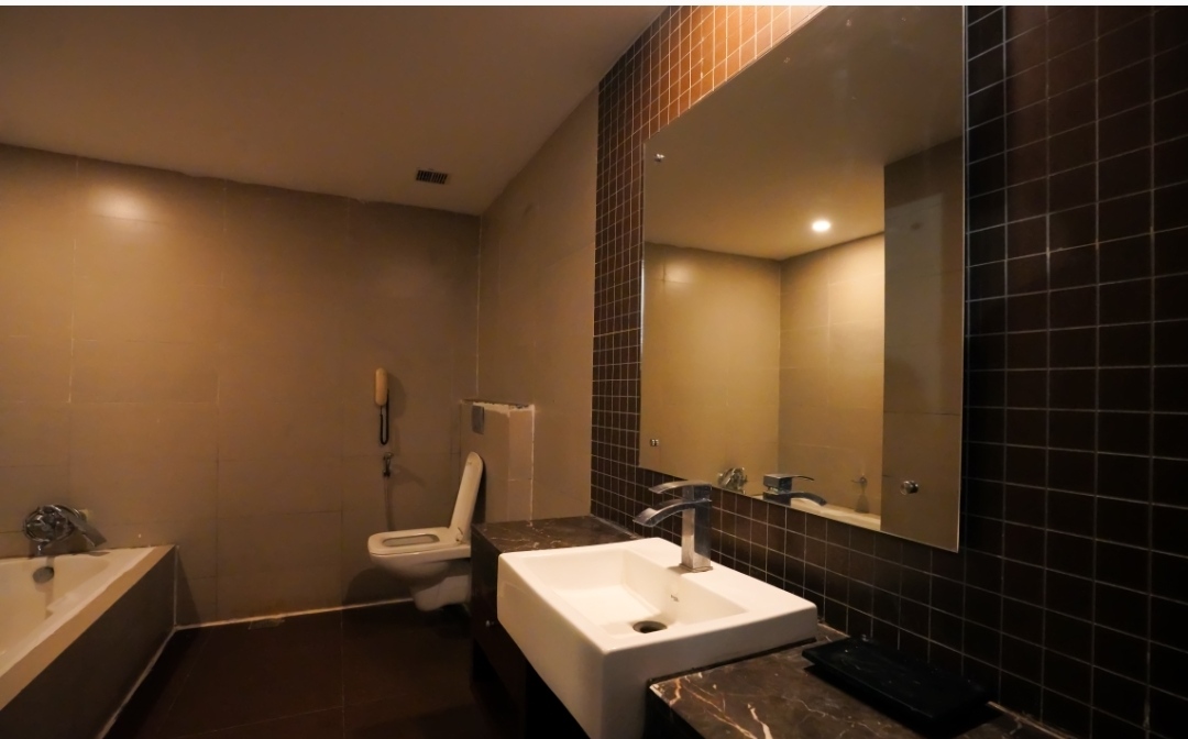 Hotel Grand Himayat — Banquet Hall in Himayat Nagar, Hyderabad (on-site parking, in-house decoration, bar service available, 300–450 guest capacity) — photo 3