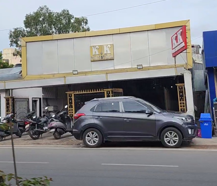 Kk Function Hall — Banquet Hall in Langar Houz, Hyderabad (on-site parking, in-house decoration, bar service available, 800–1200 guest capacity) — photo 3