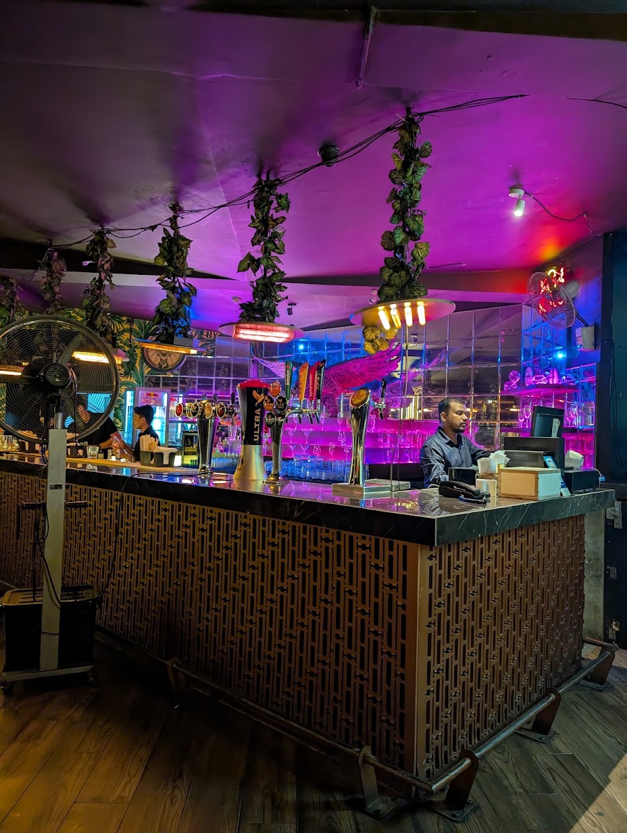 Plan B x Hangover XL — Banquet Hall in Koramangala, Bangalore (on-site parking, in-house decoration, DJ permitted, bar service available) — photo 4