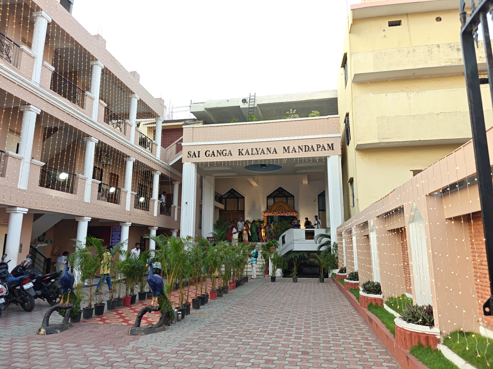 Sai Ganga Kalyana Mandapam A/c — Banquet Hall in AS Rao Nagar, Hyderabad (on-site parking, in-house decoration, bar service available, 550–850 guest capacity) — photo 2