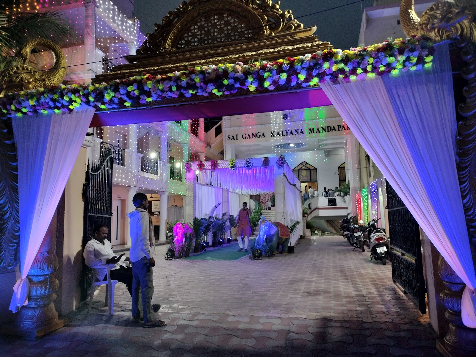 Sai Ganga Kalyana Mandapam A/c — Banquet Hall in AS Rao Nagar, Hyderabad (on-site parking, in-house decoration, bar service available, 550–850 guest capacity) — photo 3