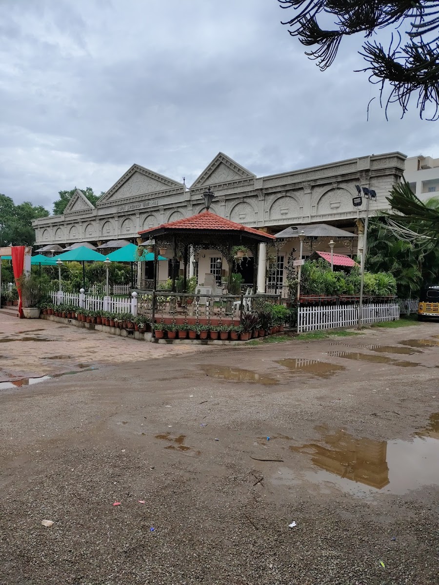 Royal Regency Gardens — Banquet Hall in Asif Nagar, Hyderabad (on-site parking, in-house decoration, DJ permitted, bar service available) — photo 4