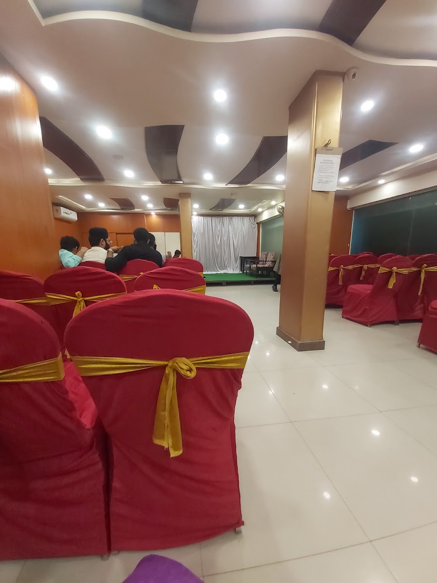 The Regal Banquet Hall — Banquet Hall in Hyderabad (on-site parking, in-house decoration, bar service available, 250–400 guest capacity)