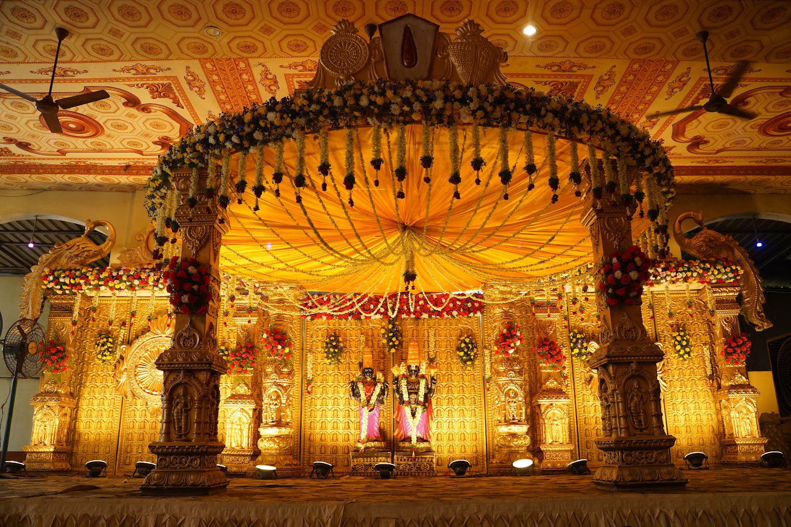 City Function Hall — Banquet Hall in Asif Nagar, Hyderabad (on-site parking, in-house decoration, bar service available, 700–1050 guest capacity) — photo 2