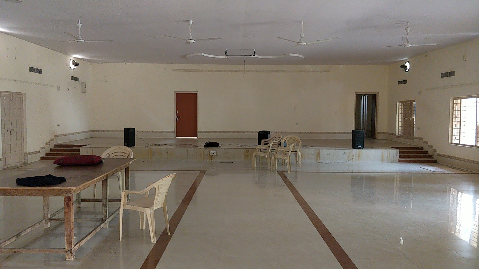 Hig Function Hall — Banquet Hall in Ramachandrapuram, Hyderabad (on-site parking, in-house decoration, bar service available, 500–750 guest capacity) — photo 4