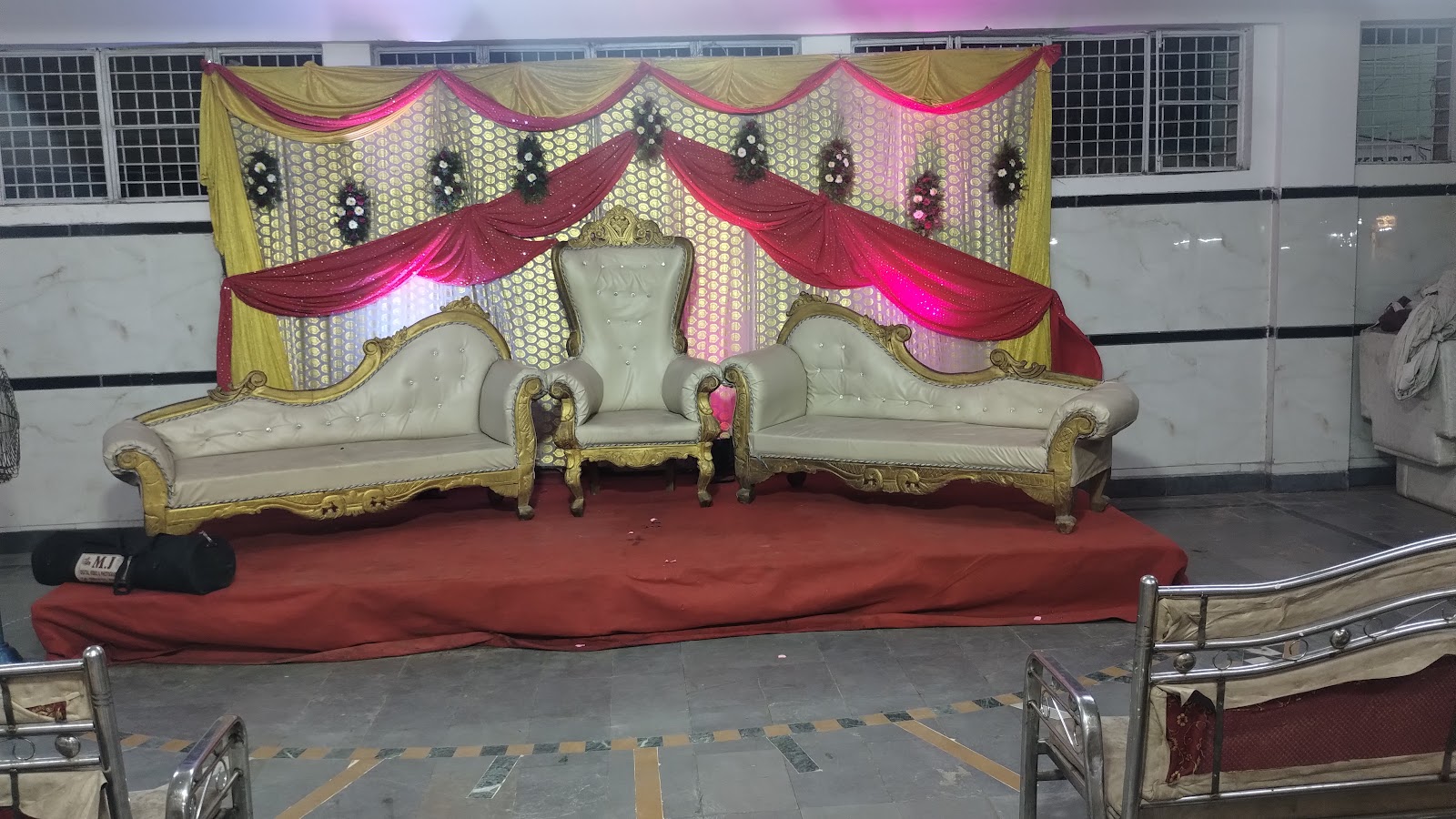 Raheem Function Hall — Banquet Hall in Santosh Nagar, Hyderabad (on-site parking, in-house decoration, bar service available, 400–600 guest capacity) — photo 2