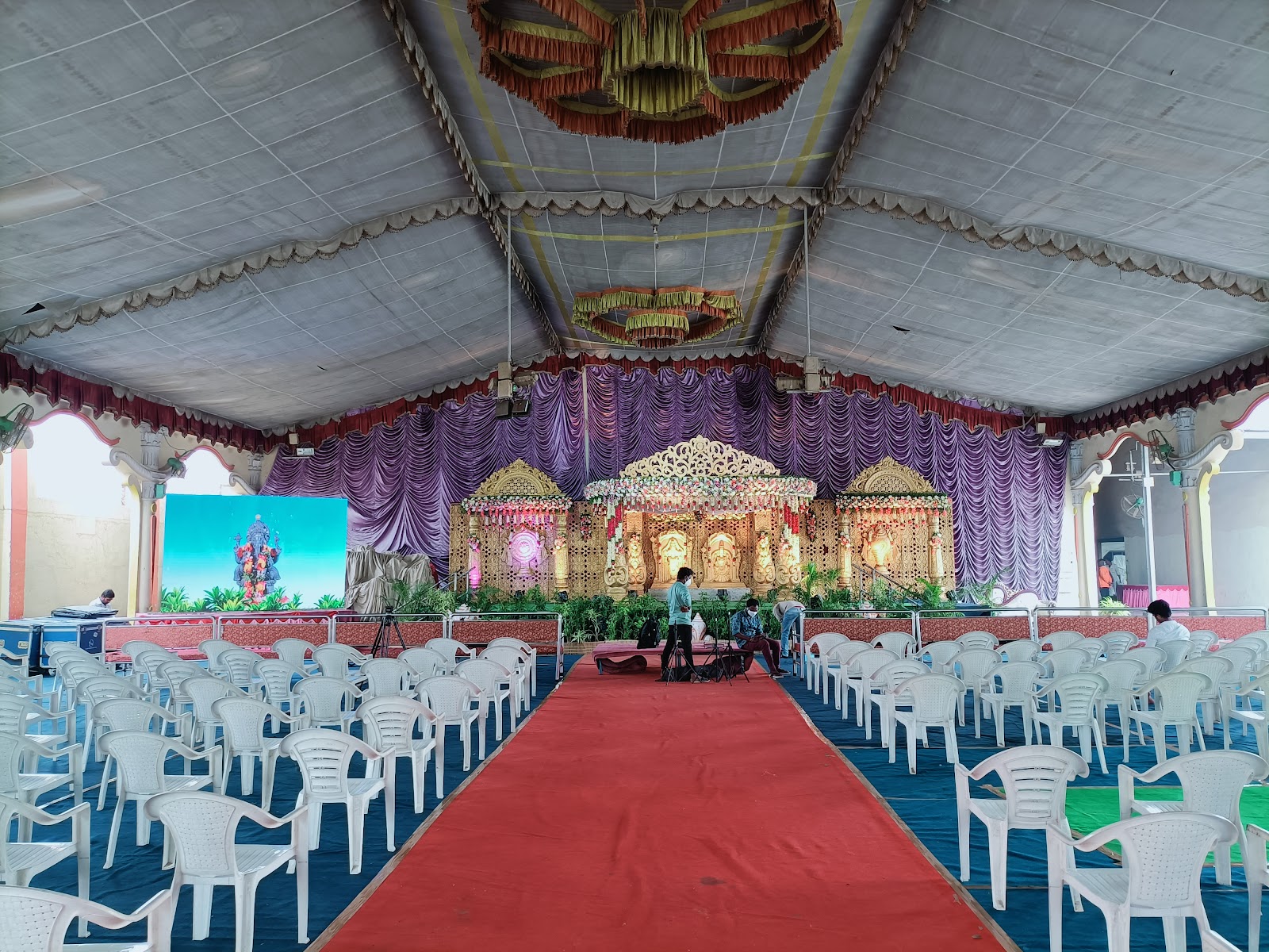 Indira Gardens — Banquet Hall in Hyderabad (on-site parking, in-house decoration, bar service available, 500–750 guest capacity)