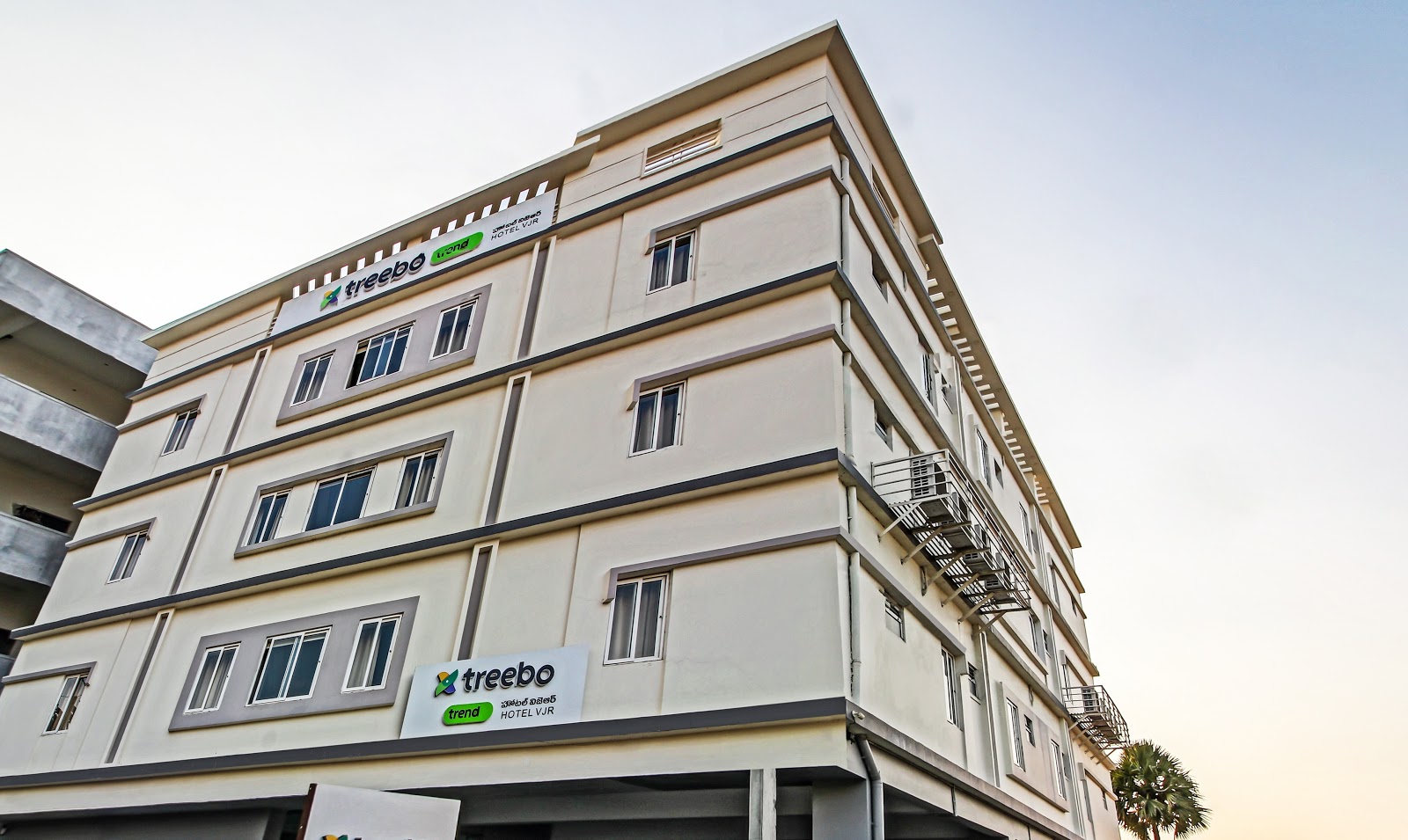 Hotel Vjr — Banquet Hall in Hyderabad (on-site parking, in-house decoration, outside catering allowed, bar service available)