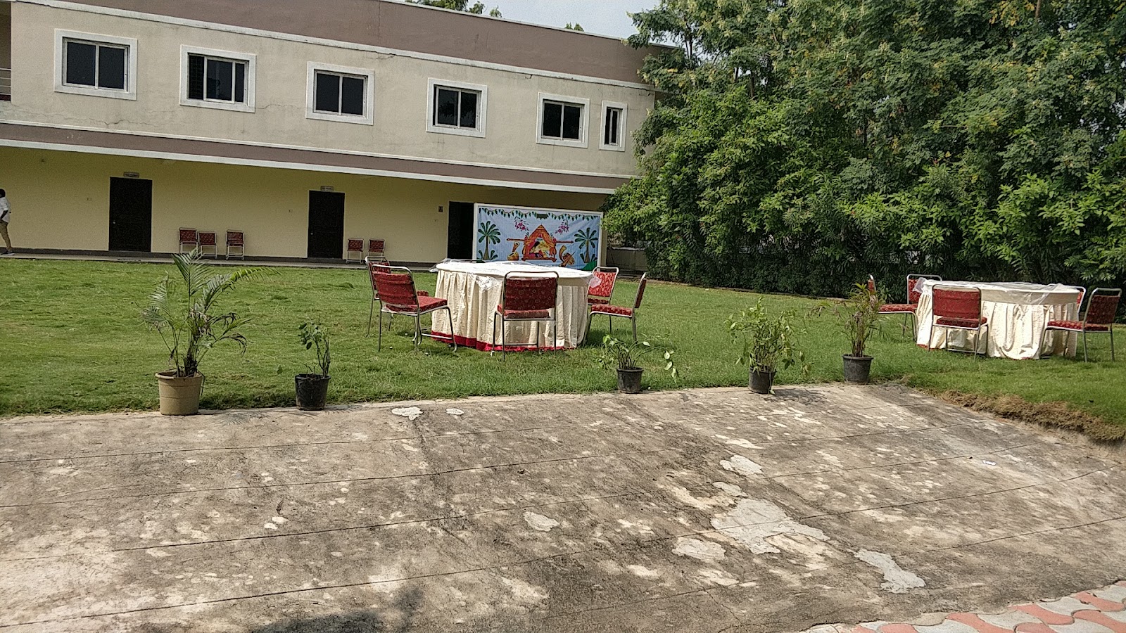 S.v Conventional Hall — Banquet Hall in Hayathnagar, Hyderabad (on-site parking, in-house decoration, DJ permitted, bar service available) — photo 2