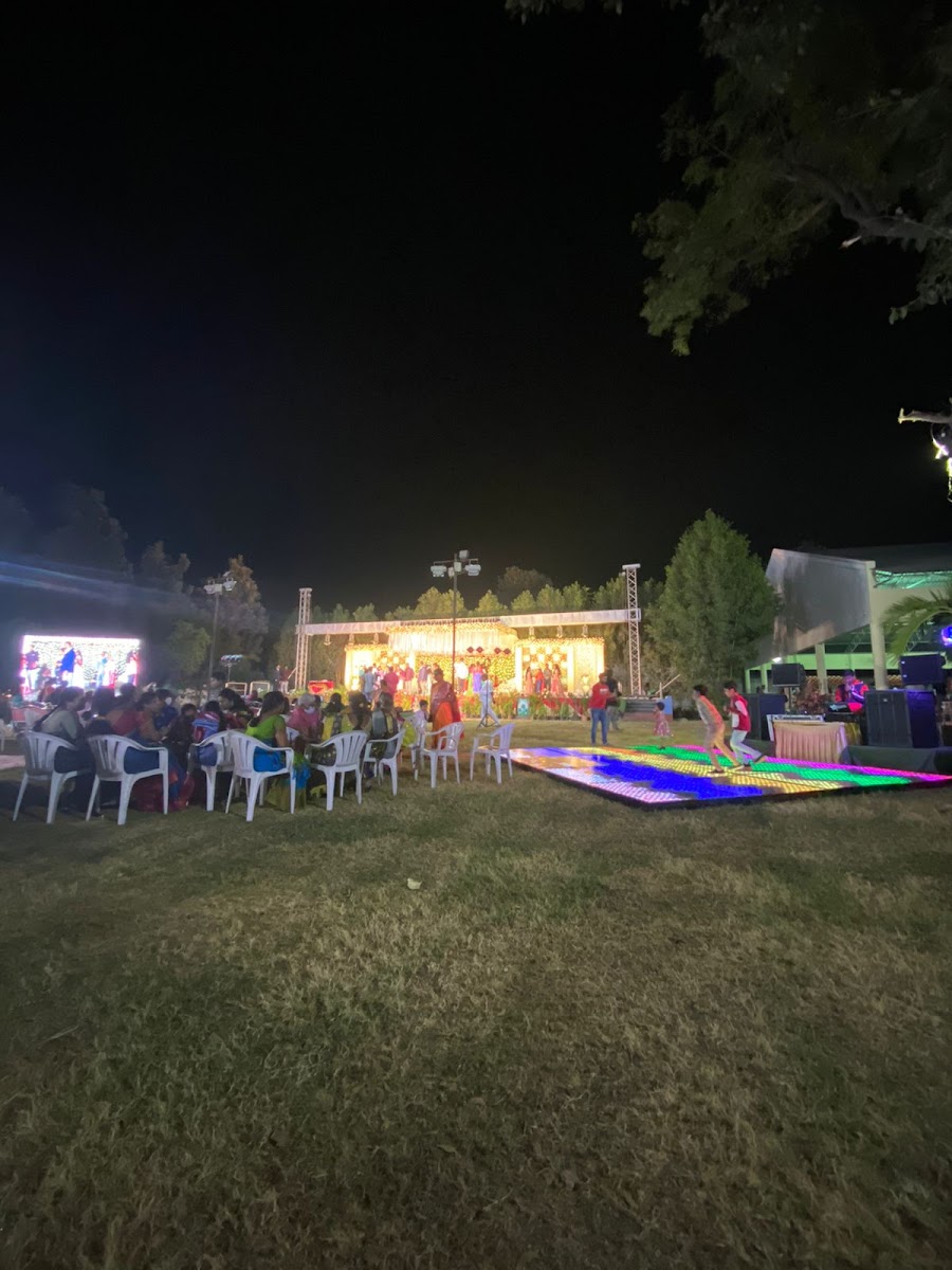 Kallem Bal Reddy Gardens & Function Hall — Banquet Hall in Hayathnagar, Hyderabad (on-site parking, in-house decoration, DJ permitted, bar service available) — photo 4