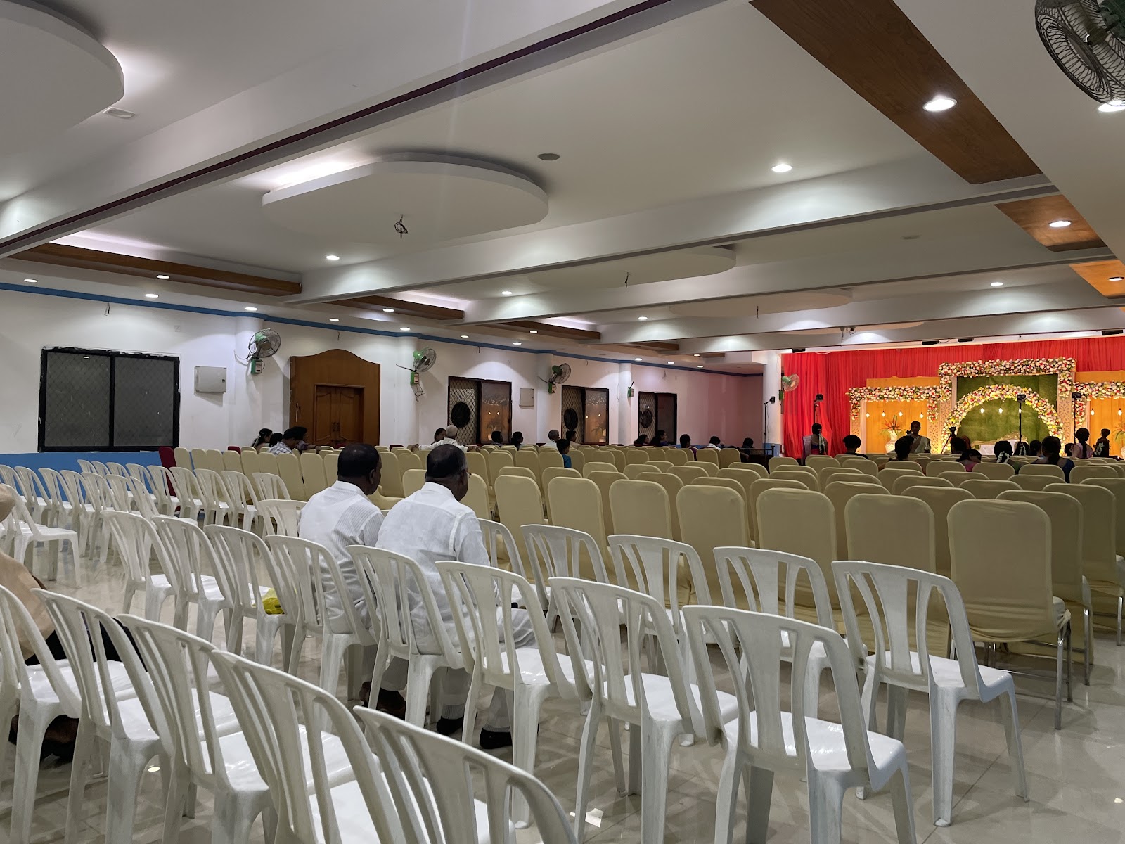 Krishna Reddy Function Hall — Banquet Hall in Amberpet, Hyderabad (on-site parking, in-house decoration, DJ permitted, bar service available) — photo 2