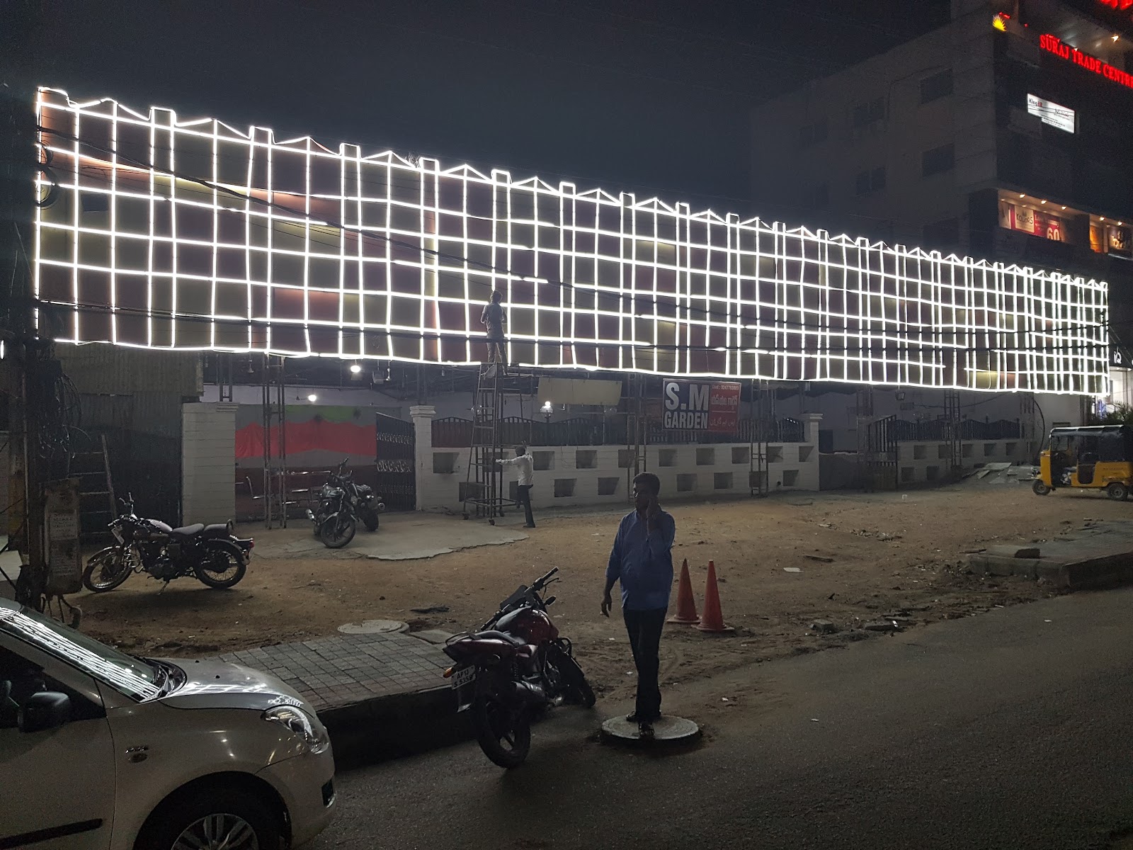S.m. Garden Function Hall — Banquet Hall in Hyderabad (on-site parking, in-house decoration, bar service available, 300–450 guest capacity)