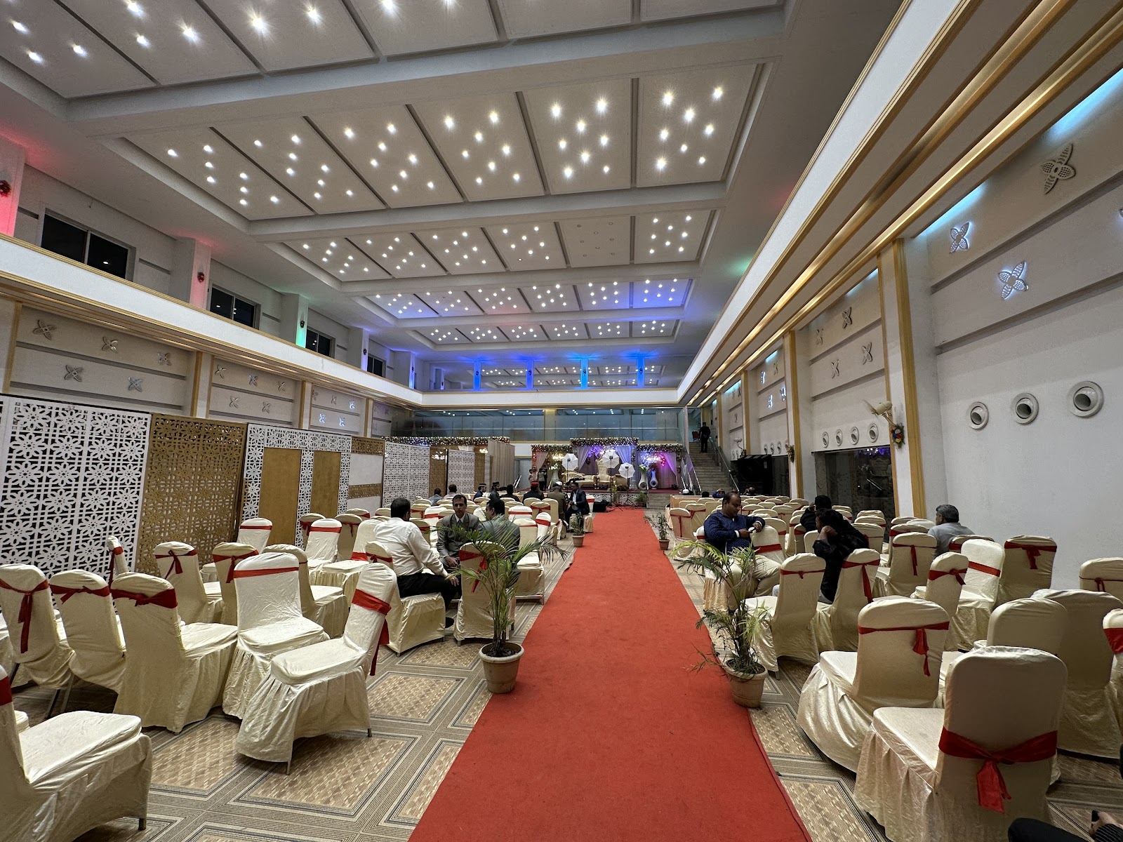 Shah Palace — Banquet Hall in Hyderabad (on-site parking, in-house decoration, DJ permitted, bar service available)