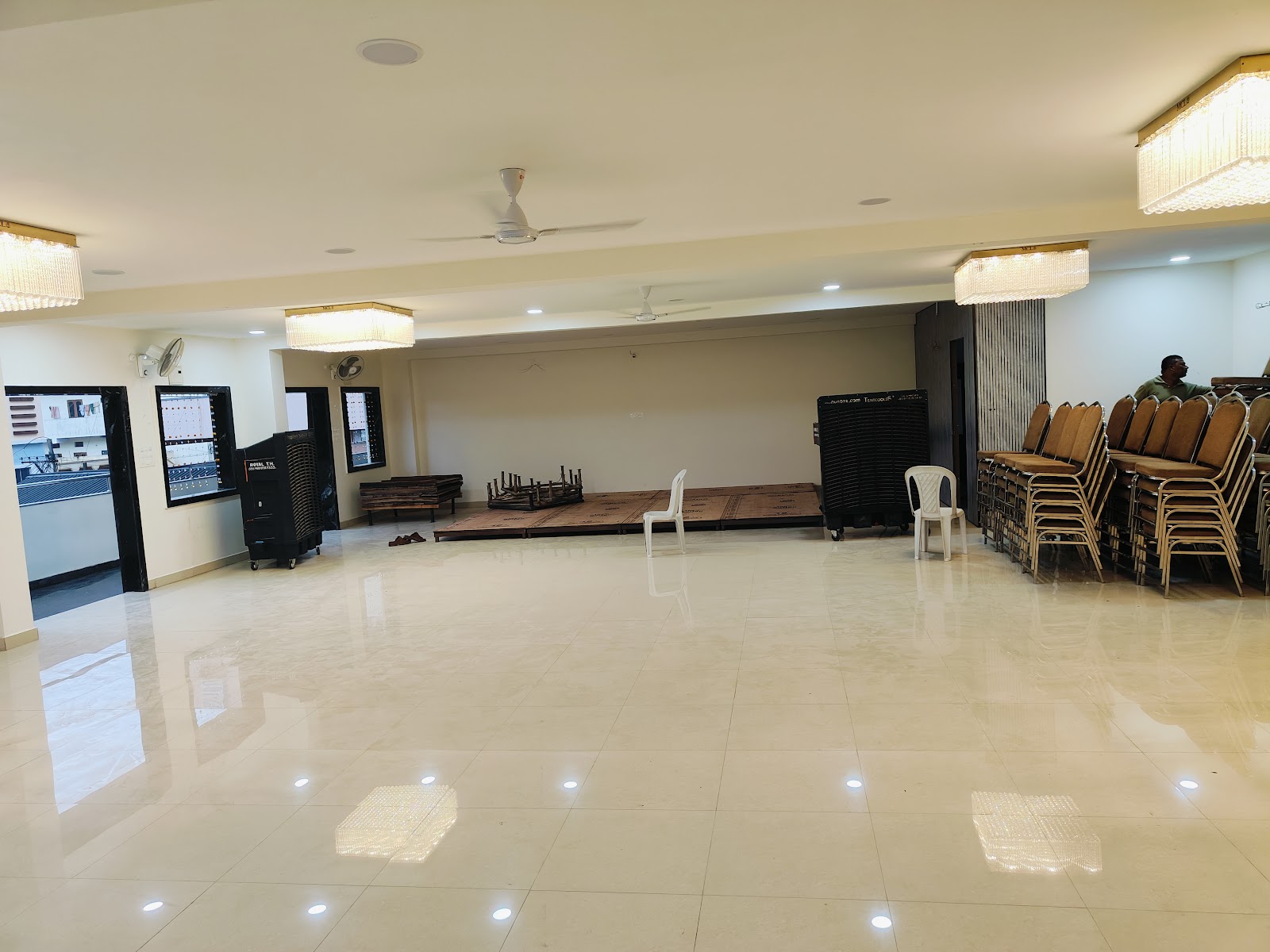 Jai Bhavani Function Hall — Banquet Hall in Rajendra Nagar, Hyderabad (on-site parking, in-house decoration, bar service available, 300–450 guest capacity) — photo 2