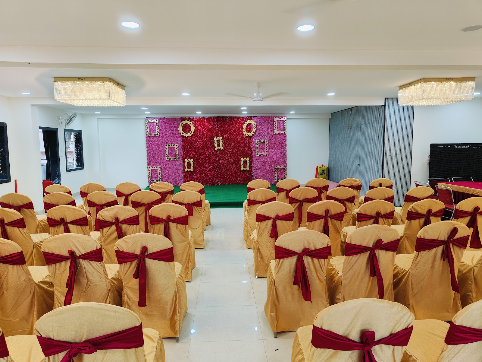 Jai Bhavani Function Hall — Banquet Hall in Rajendra Nagar, Hyderabad (on-site parking, in-house decoration, bar service available, 300–450 guest capacity) — photo 4