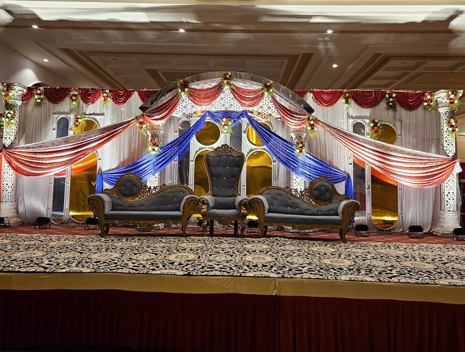 S.k. Garden Function Hall · Rajendra Nagar — Banquet Hall in Hyderabad (on-site parking, in-house decoration, bar service available, 600–900 guest capacity)