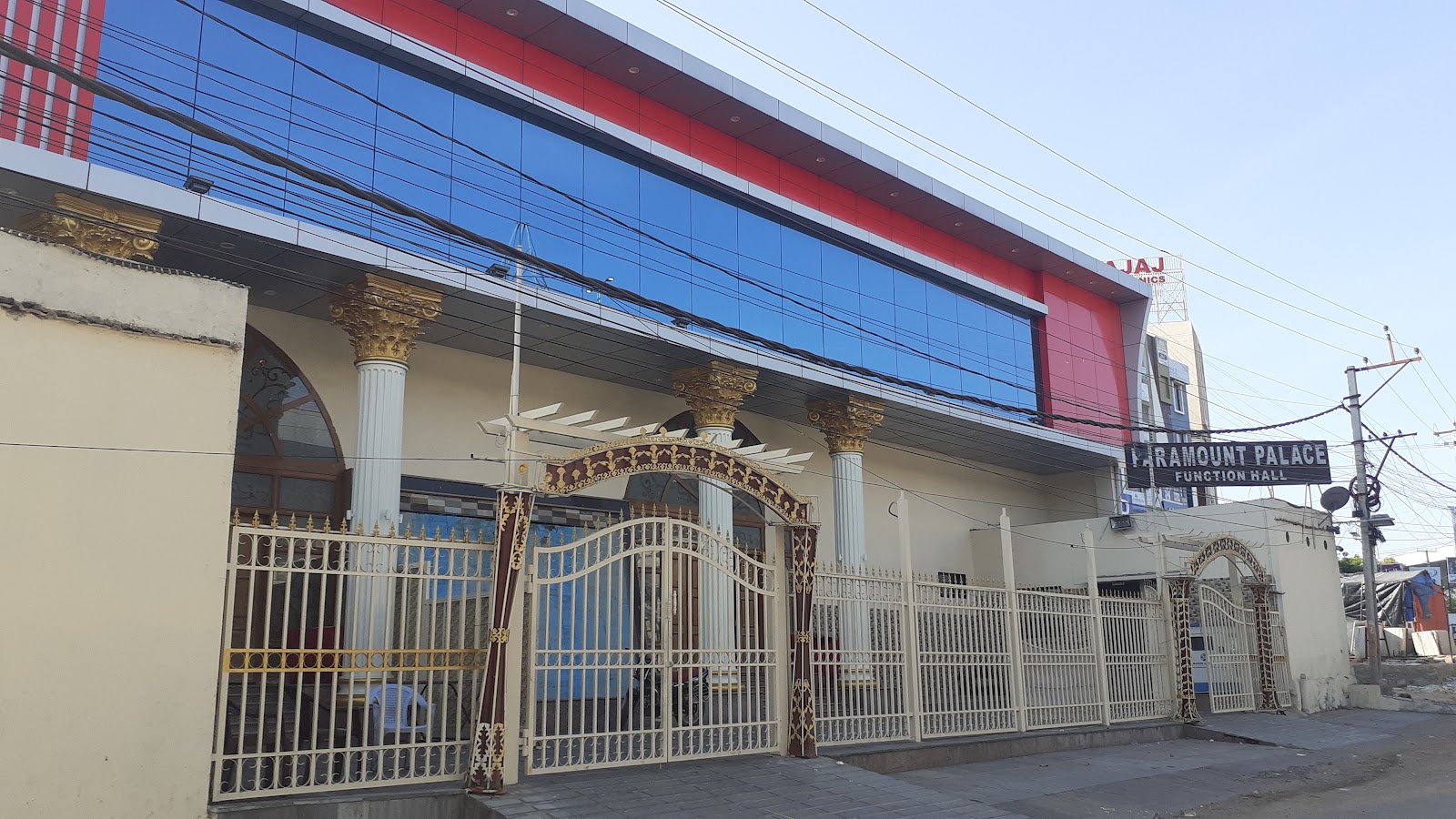 Paramount Palace Function Hall — Banquet Hall in Rajendra Nagar, Hyderabad (on-site parking, in-house decoration, bar service available, 500–900 guest capacity) — photo 2