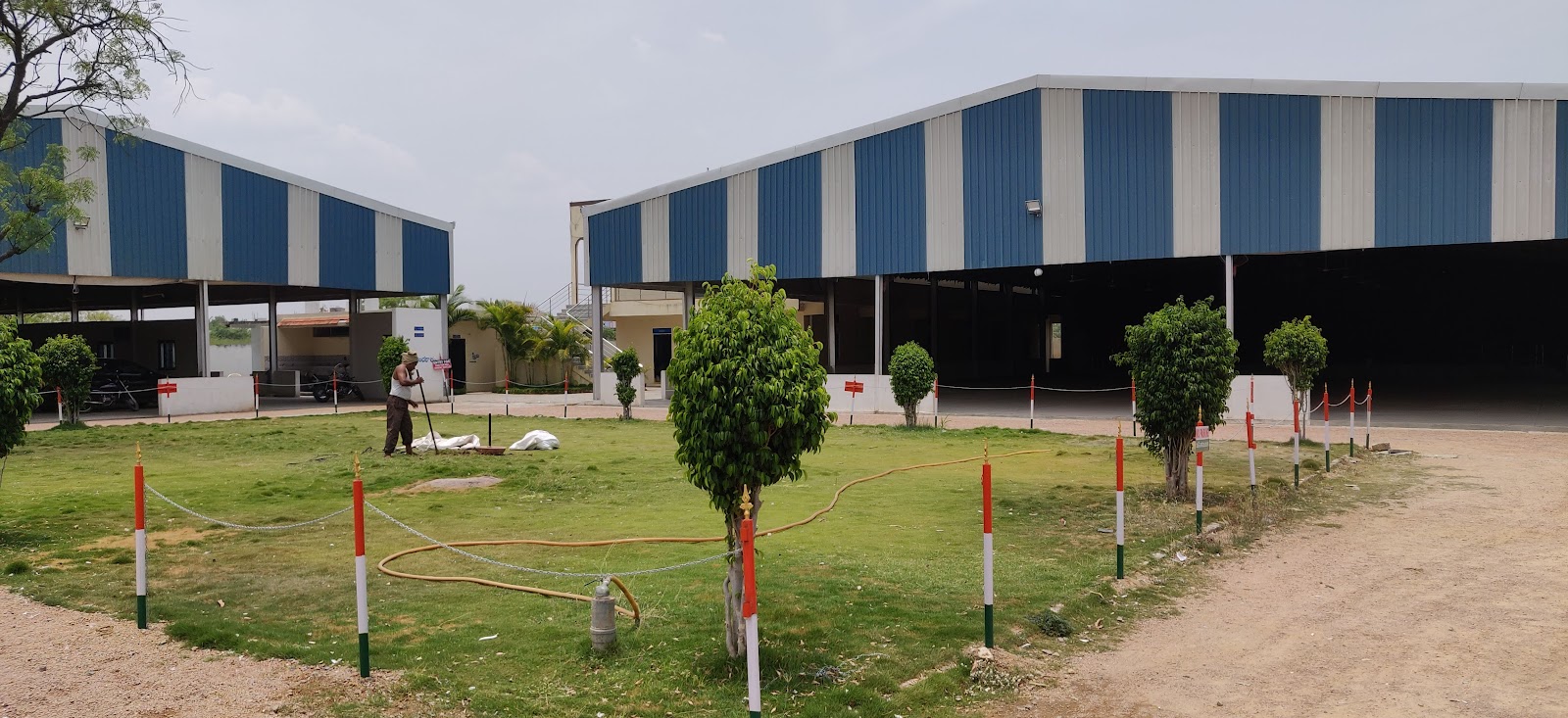 Sri Durga Shankar Kalyana Mandapam — Banquet Hall in Patancheru, Hyderabad (on-site parking, in-house decoration, bar service available, 1000–1500 guest capacity) — photo 4