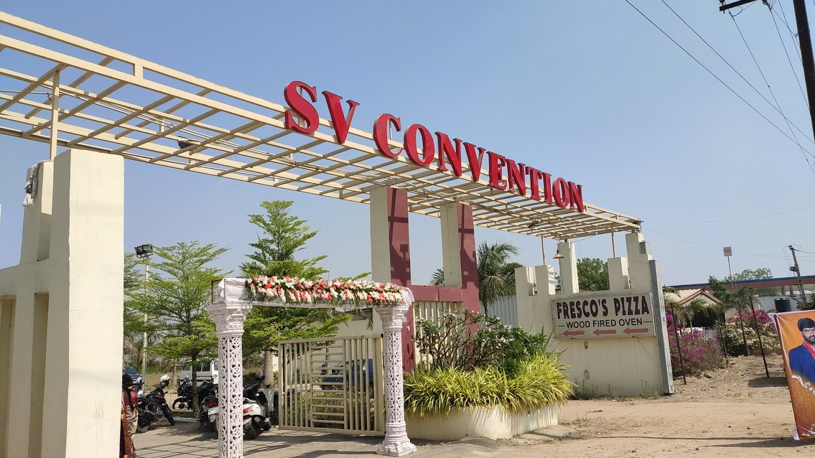 Sv Convention — Banquet Hall in Patancheru, Hyderabad (on-site parking, in-house decoration, bar service available, 600–900 guest capacity) — photo 3