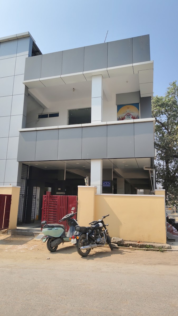Sri Vasavi Function Hall — Banquet Hall in Patancheru, Hyderabad (on-site parking, in-house decoration, bar service available, 300–450 guest capacity) — photo 4