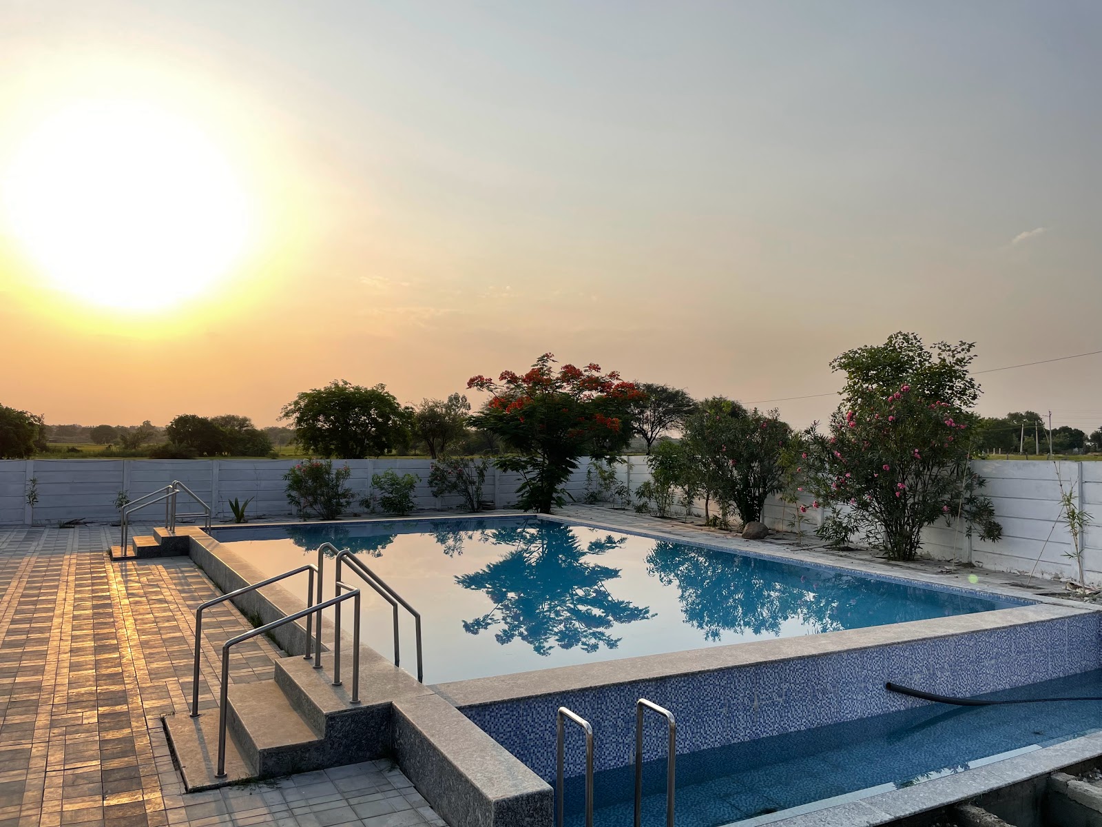 Kunnath House Farm House — Farm House in Medchal, Hyderabad (on-site parking, in-house decoration, bar service available, 4.3★ rated) — photo 3
