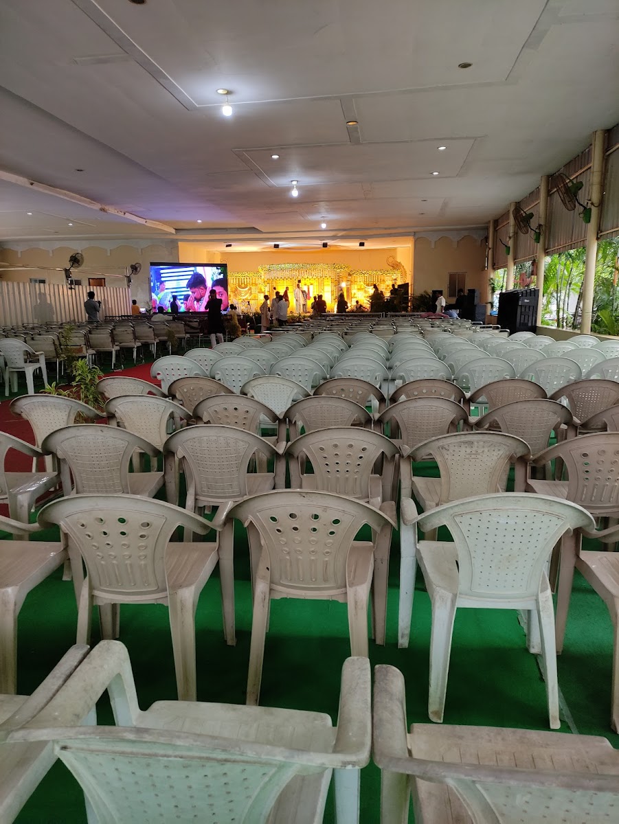 Mukund Function Hall — Banquet Hall in Hyderabad (on-site parking, in-house decoration, bar service available, 500–750 guest capacity)