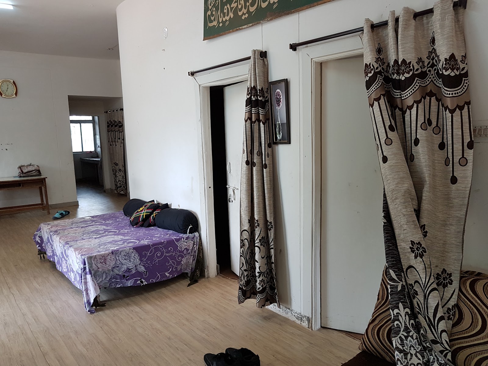 Western Farm House — Farm House in Gandipet, Hyderabad (on-site parking, in-house decoration, bar service available, 4.3★ rated) — photo 2