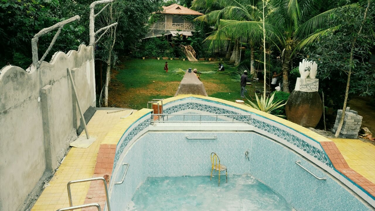 Shallal Farmhouse — Farm House in Gandipet, Hyderabad (on-site parking, in-house decoration, bar service available, 4.3★ rated) — photo 3