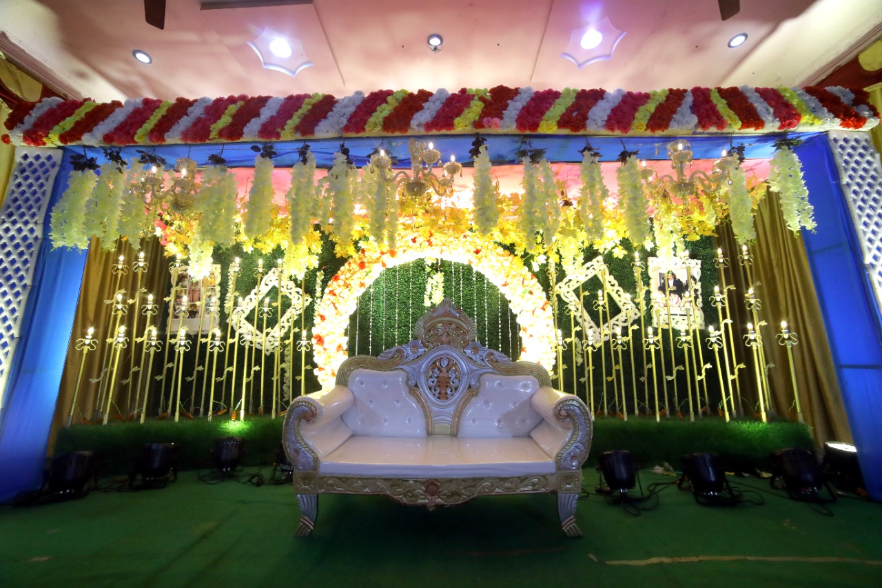 Mega Function Hall — Banquet Hall in Hyderabad (on-site parking, in-house decoration, bar service available, 800–1200 guest capacity)