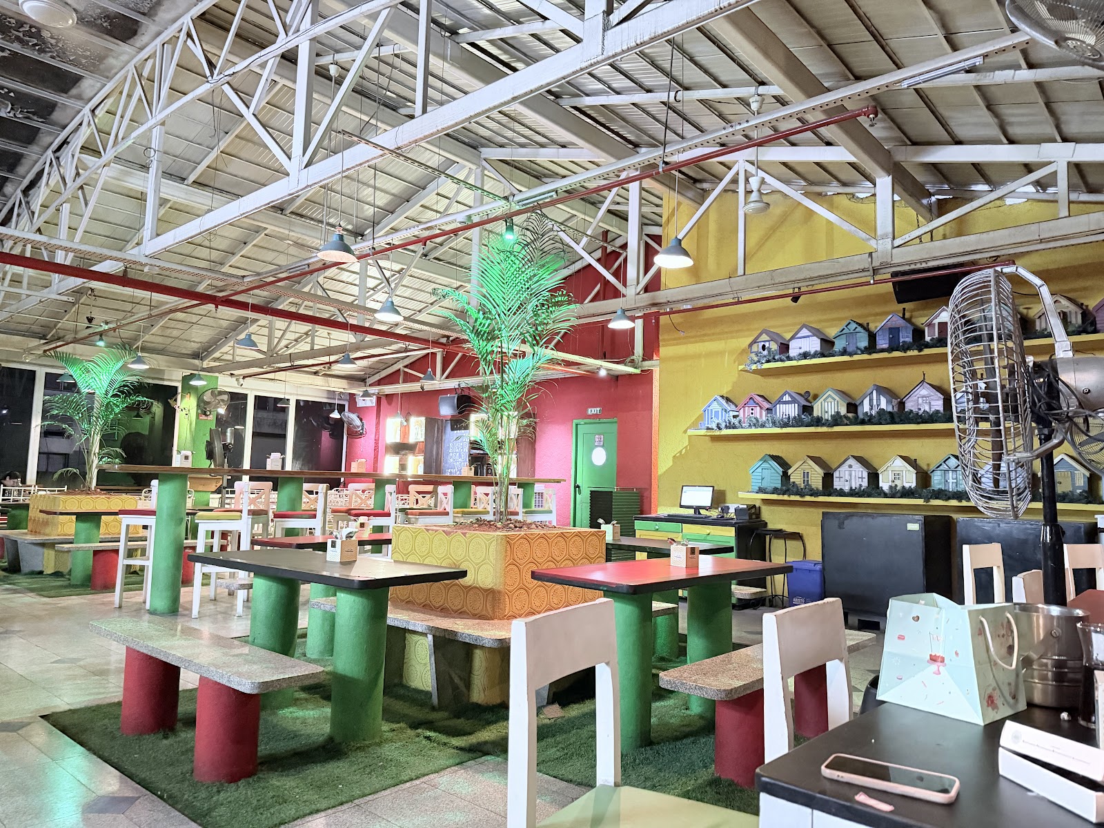 Hoppipola — Banquet Hall in Church Street, Bangalore (on-site parking, in-house decoration, DJ permitted, bar service available) — photo 3