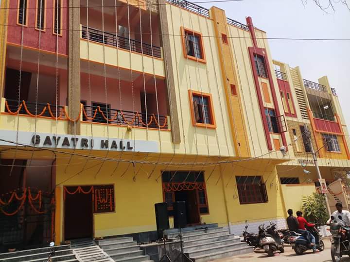 Gayathri Function Hall — Banquet Hall in Karwan, Hyderabad (on-site parking, in-house decoration, bar service available, 350–550 guest capacity) — photo 2