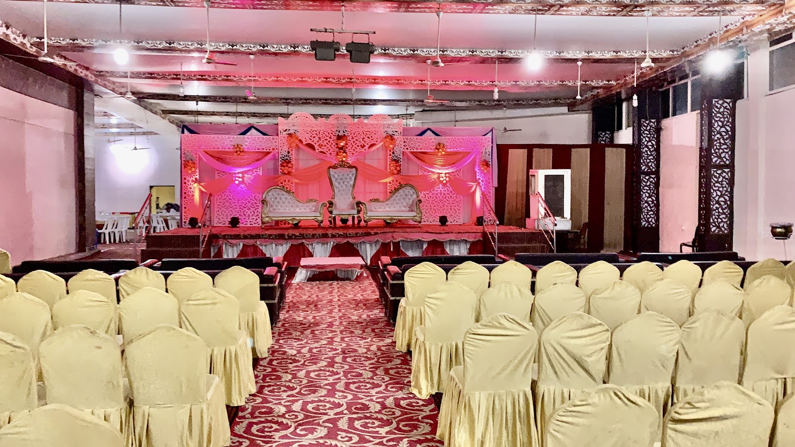 Moon Function Palace — Banquet Hall in Hyderabad (on-site parking, in-house decoration, bar service available, 500–750 guest capacity)