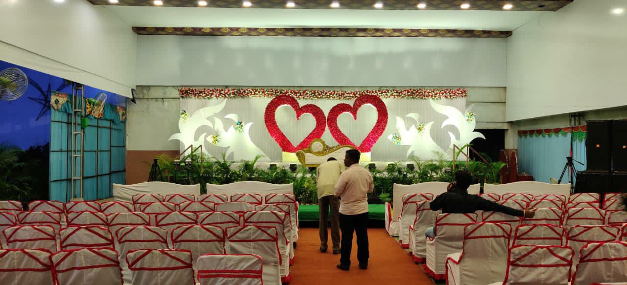 New Palace Function Plaza — Banquet Hall in Falaknuma, Hyderabad (on-site parking, in-house decoration, bar service available, 700–1050 guest capacity) — photo 2