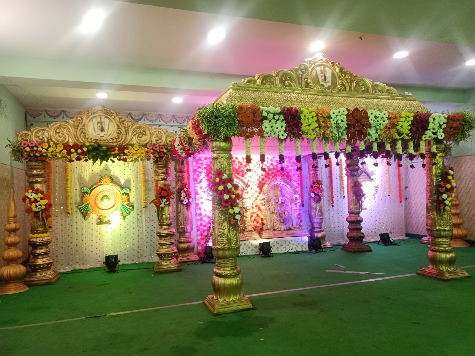 Alimineti Madhava Reddy Community Hall — Banquet Hall in Kothapet, Hyderabad (on-site parking, in-house decoration, DJ permitted, bar service available) — photo 3