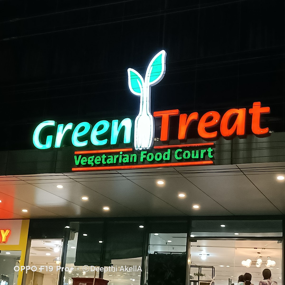 Himalaya Restaurant And Banquet Hall — Banquet Hall in Kothapet, Hyderabad (on-site parking, in-house decoration, outside catering allowed, bar service available)