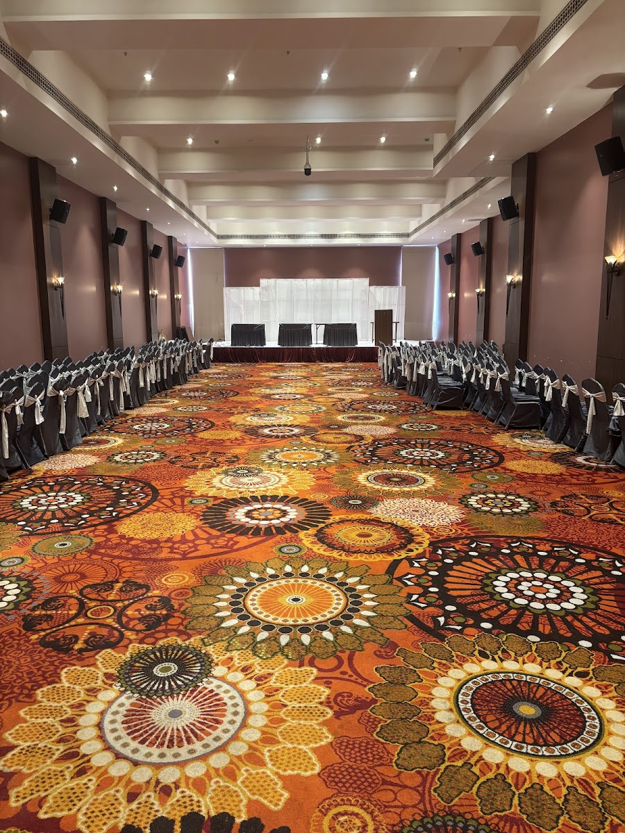 Minerva Bluefox Banquets — Banquet Hall in Kothapet, Hyderabad (on-site parking, in-house decoration, outside catering allowed, bar service available) — photo 2